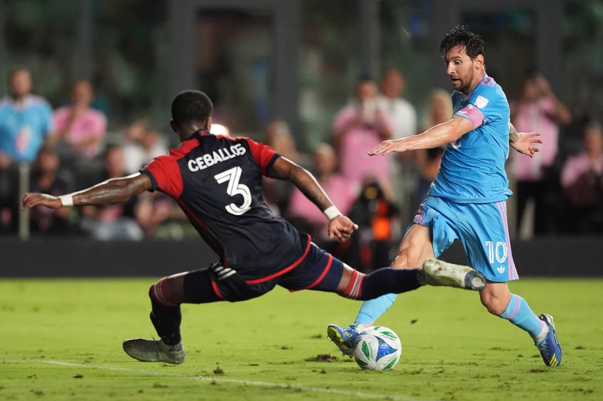 Allende, Alba and Messi help Miami beat Revolution 4-1