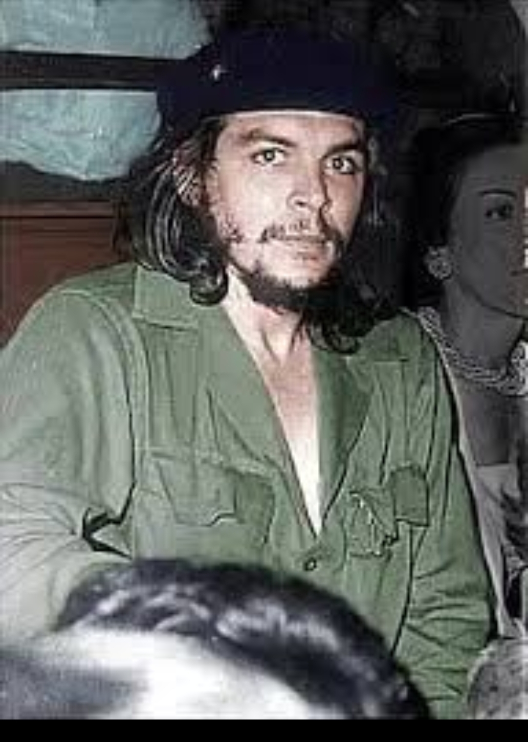 Che Guevara: Revolutionary Icon and Controversial Legacy